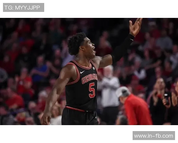 追梦之路:爱德华兹潜力无限文班实力不容小觑但非美国籍 追梦之路:爱德华兹潜力无限文班实力不容小觑但非美国籍