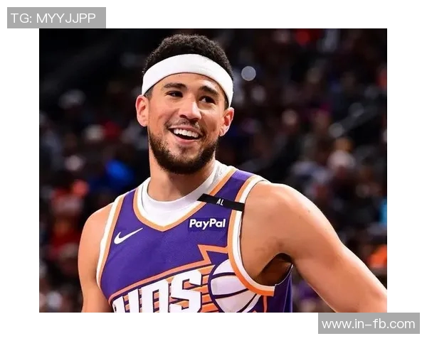 布克半场表现不佳仅得13分4助攻正负值惨淡11球队陷入困境 布克半场表现不佳仅得13分4助攻正负值惨淡11球队陷入困境